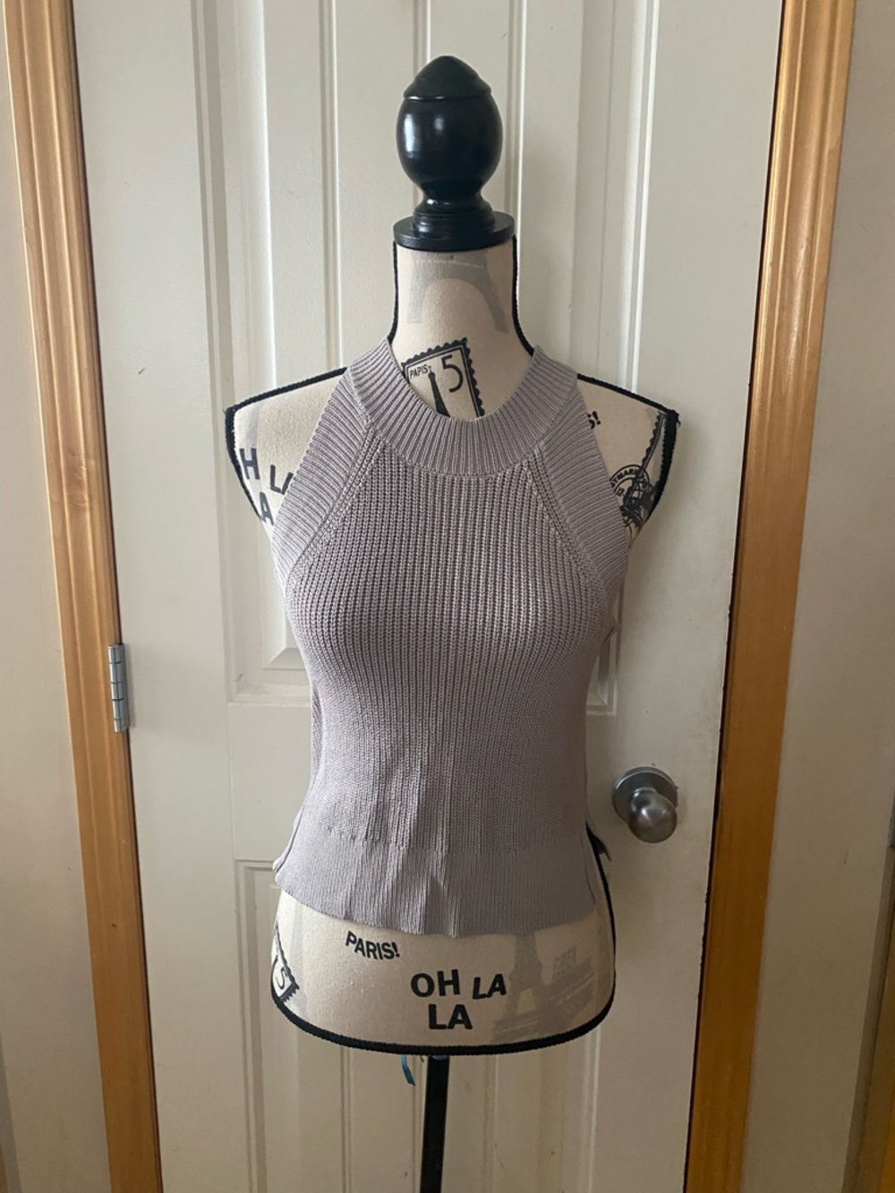 Wilfred Ribbed Halter Tank Top - Light Gray